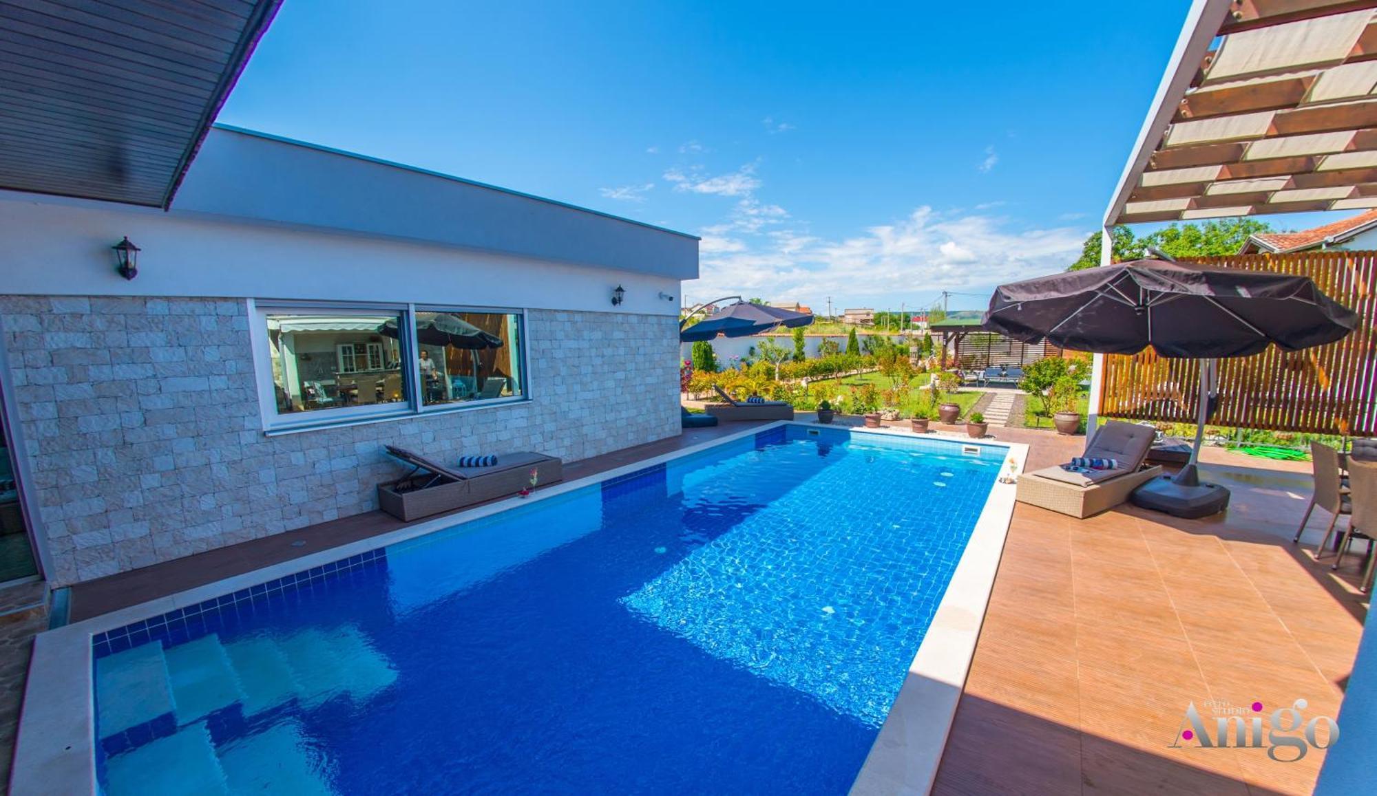 Villa Vie บลากาย ภายนอก รูปภาพ