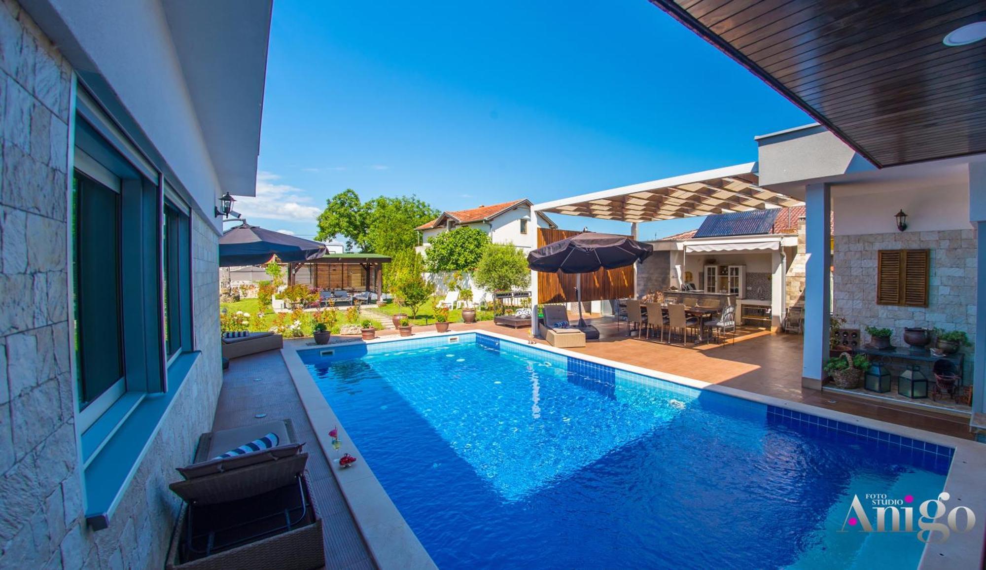 Villa Vie บลากาย ภายนอก รูปภาพ